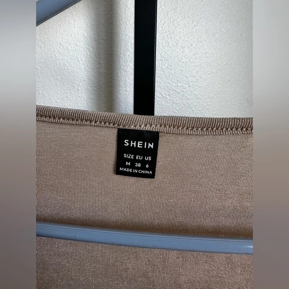 SHEIN size medium long sleeve blouse - Picture 3 of 4